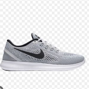 nike free run sneakers
